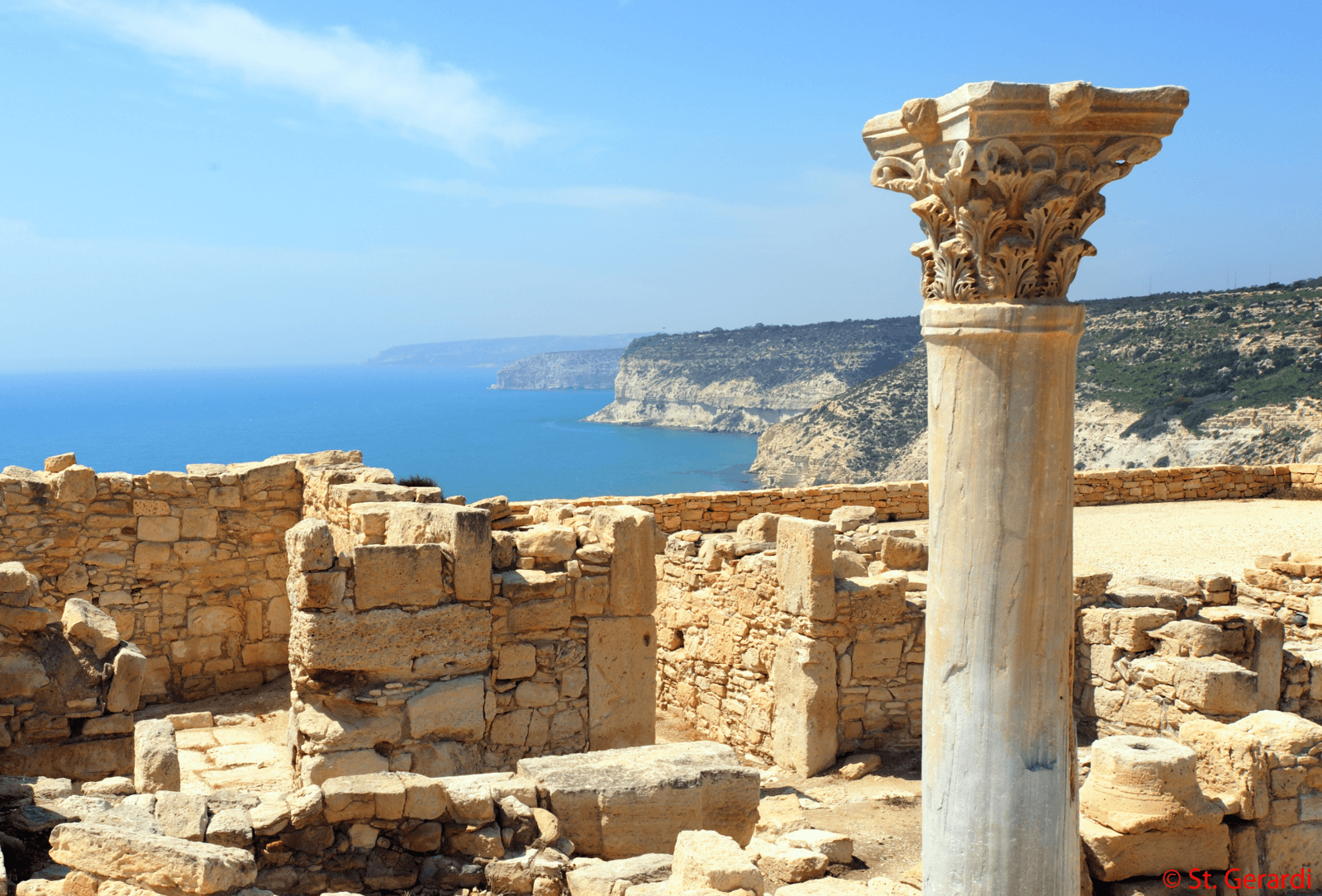 Discover all sides of Cyprus: the urban and rural, the modern and ancient, the ordinary and extraordinary!